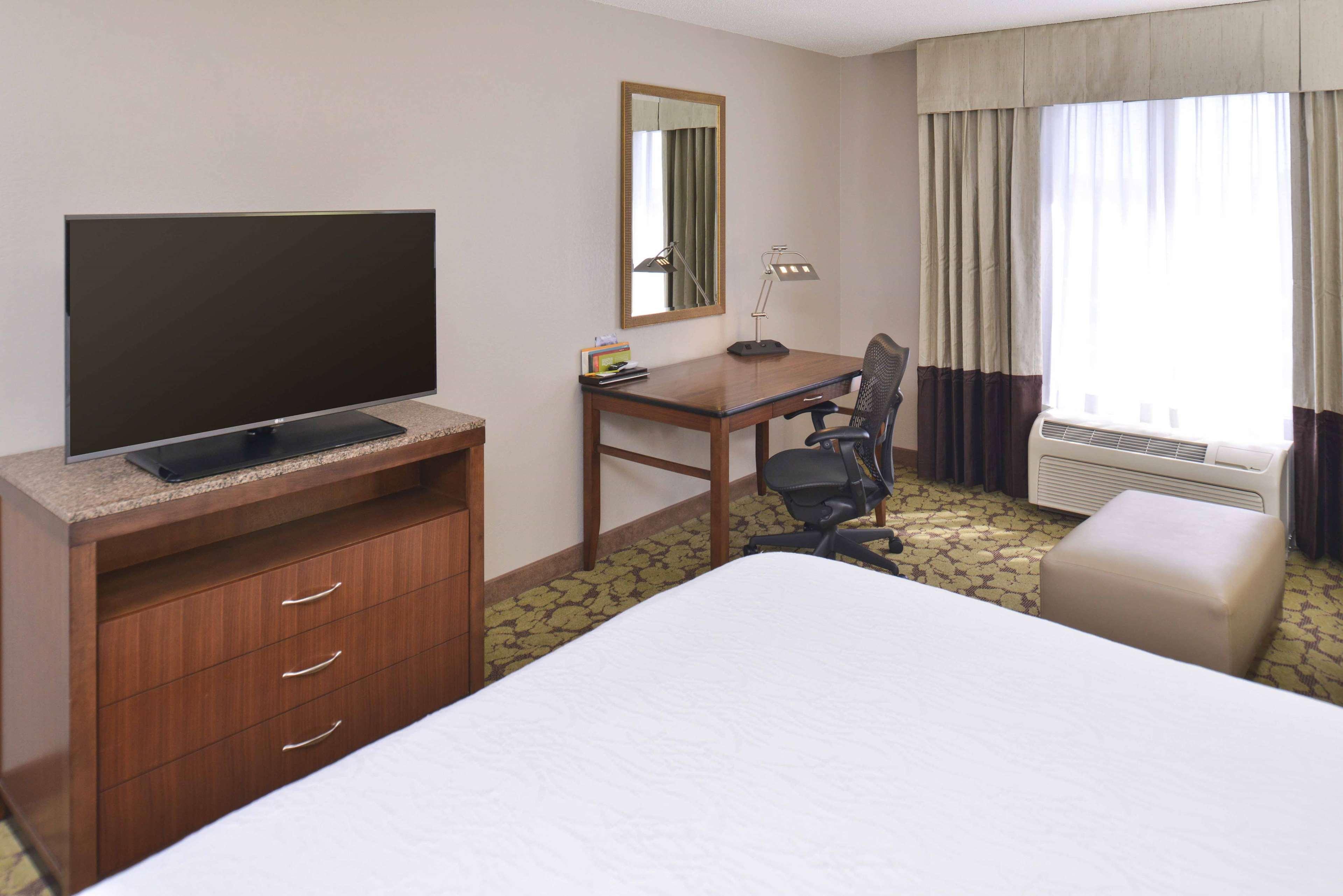 Hilton Garden Inn Indianapolis/Carmel Dış mekan fotoğraf