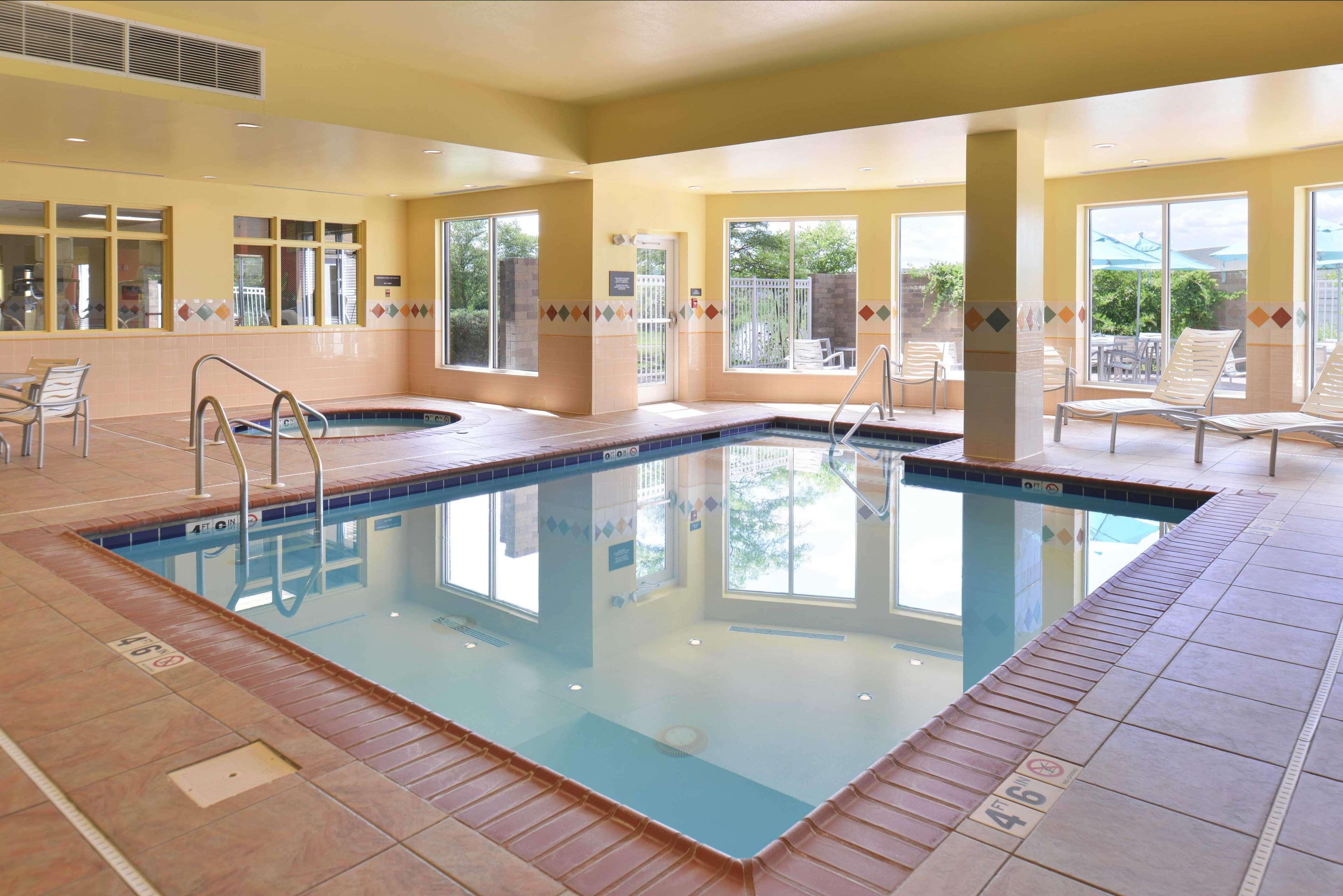 Hilton Garden Inn Indianapolis/Carmel Dış mekan fotoğraf