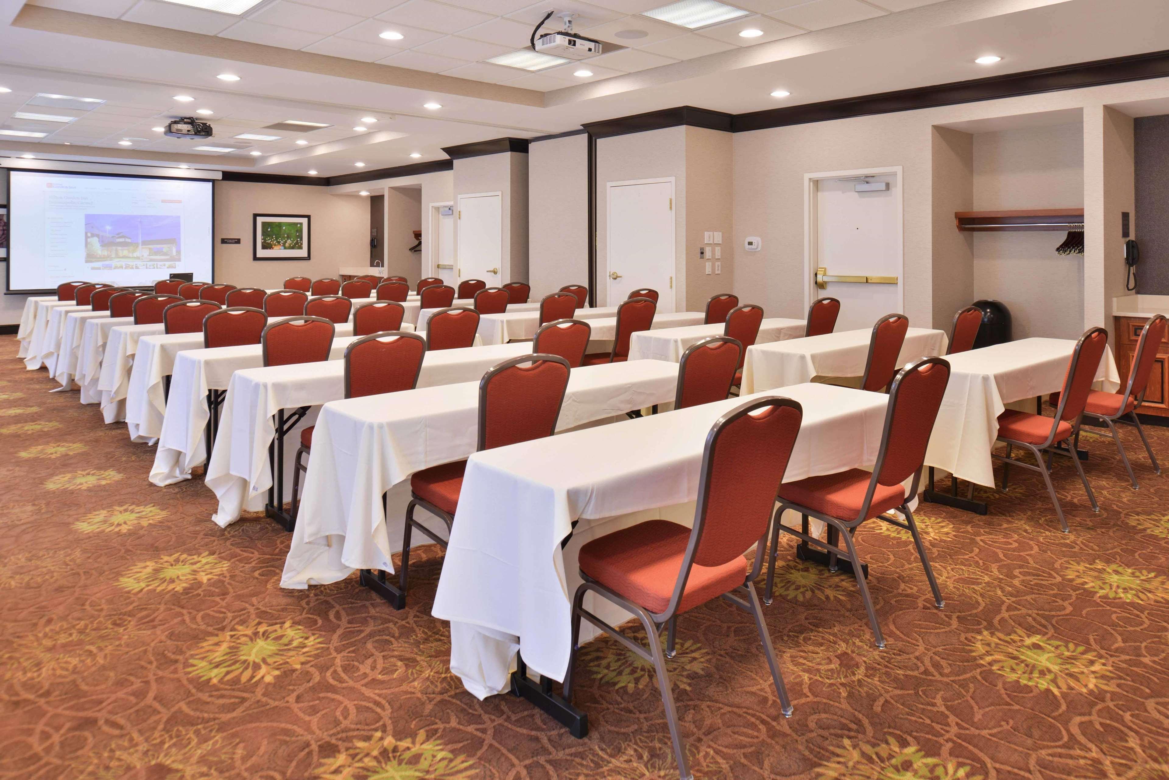 Hilton Garden Inn Indianapolis/Carmel Dış mekan fotoğraf